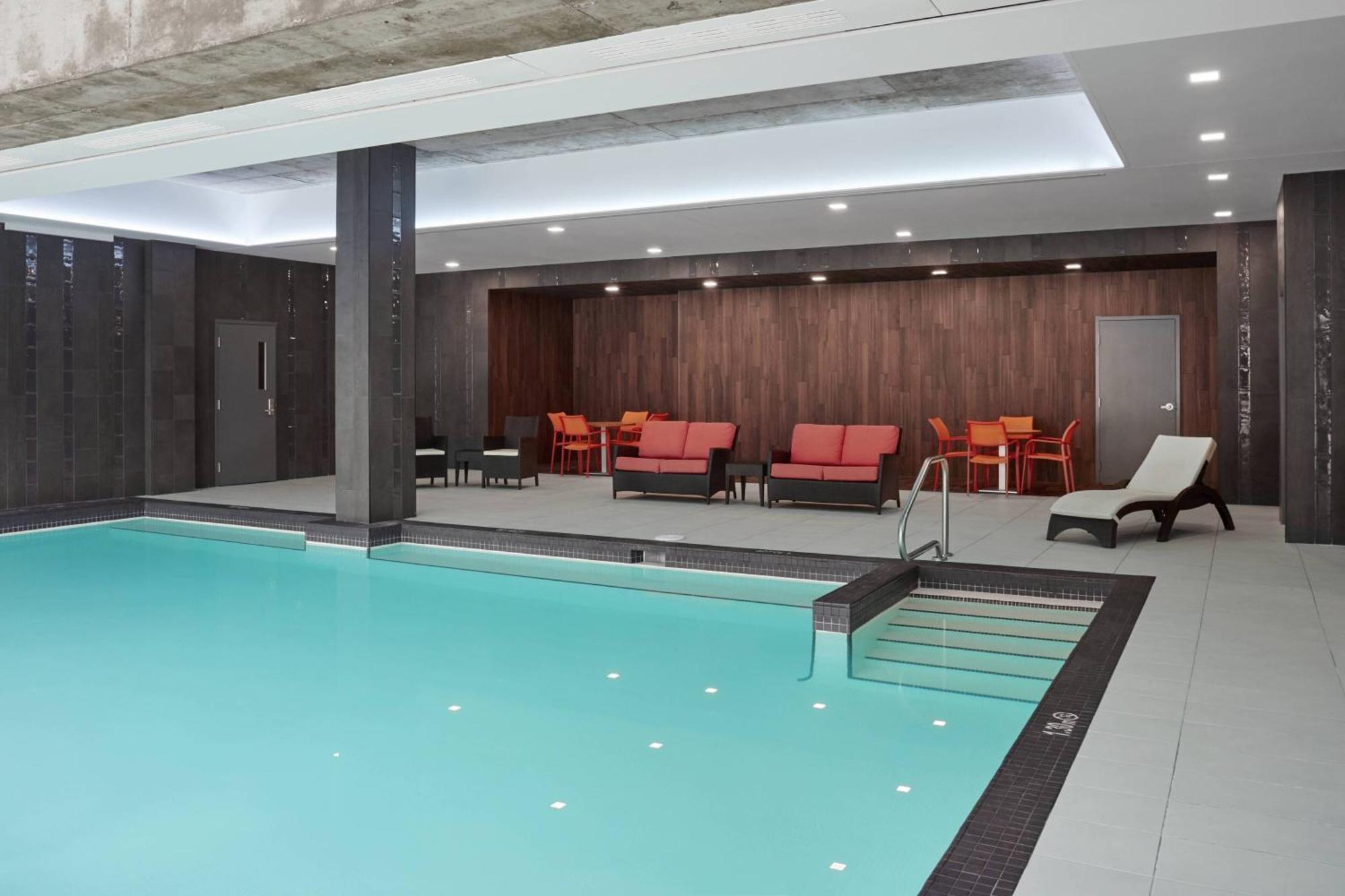 Delta Hotels By Marriott Trois Rivieres Conference Centre Екстериор снимка